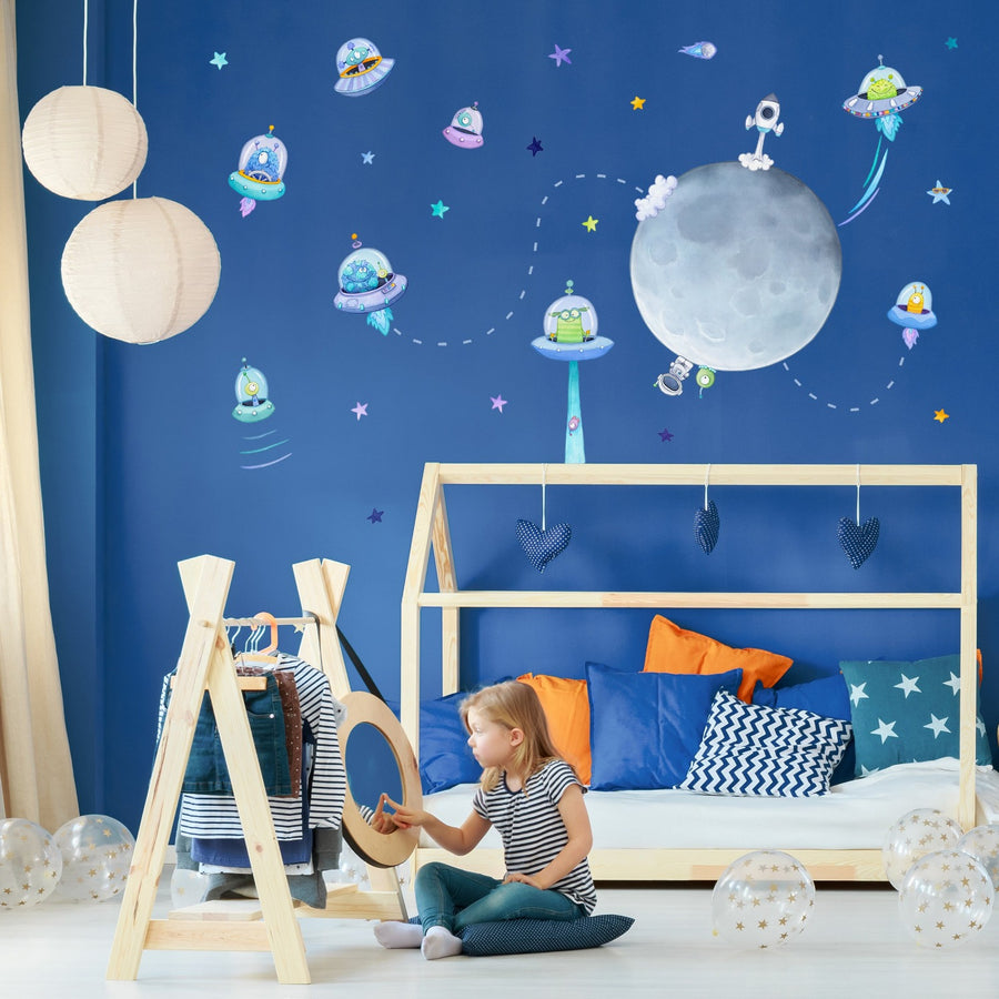 Alien Flying Saucer Children's Wall Decals with Full Moon